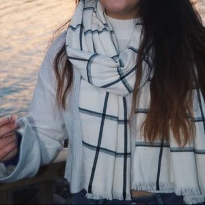 Cozy Patterned Fringe Scarf from GAP